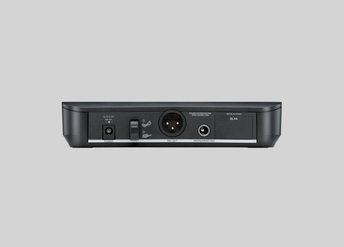 BLX24 PG58 Wireless Vocal System with PG58 Shure United Kingdom