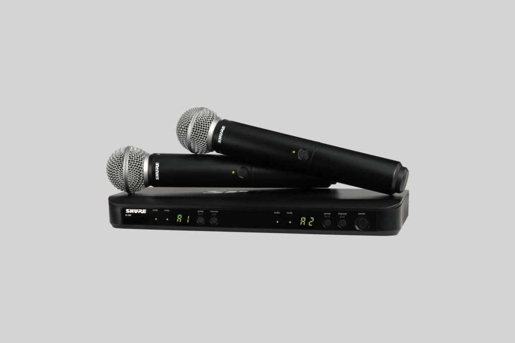 BLX288/SM58 - 2本のSM58 ワイヤレスデュアルボーカルシステム - Shure 日本